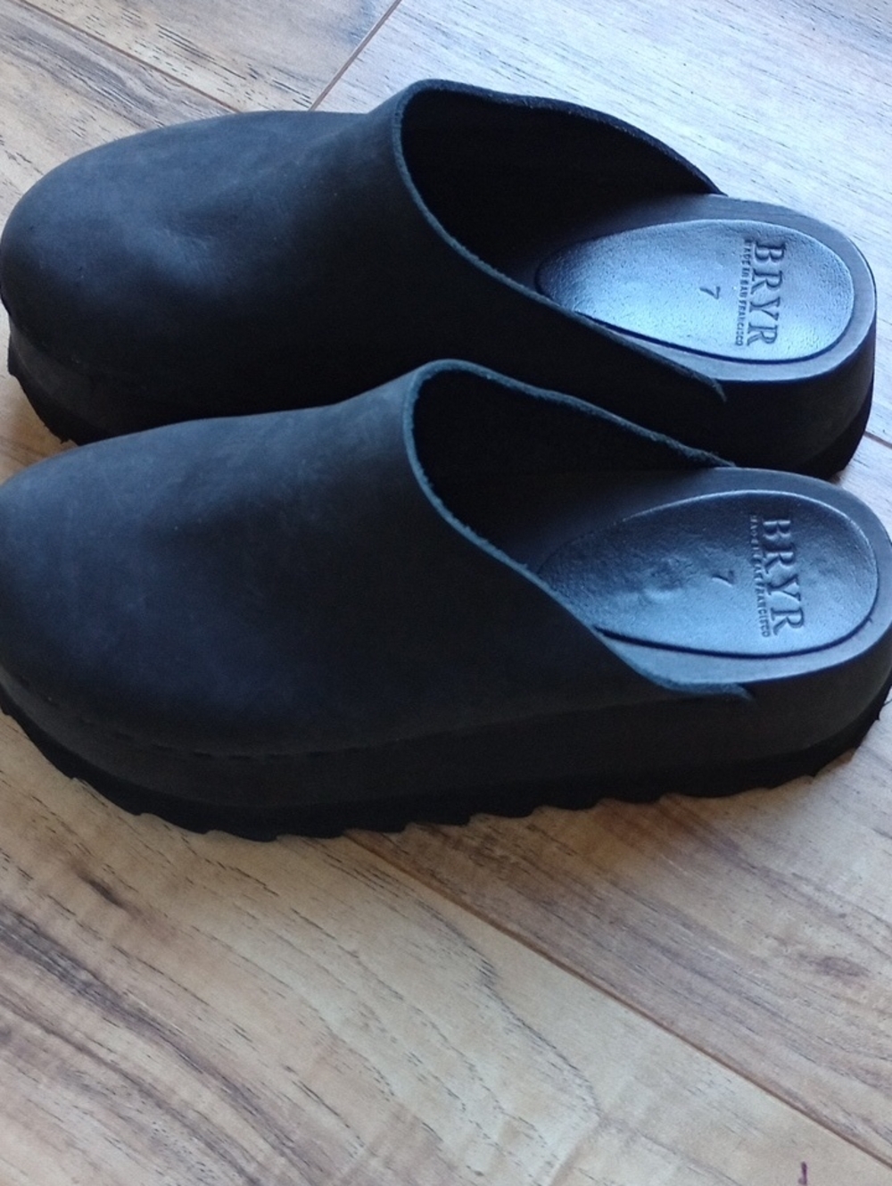 Bryr Clogs Mules Black Leather Chunky Minimalist Size 7 - Picture 2 of 9